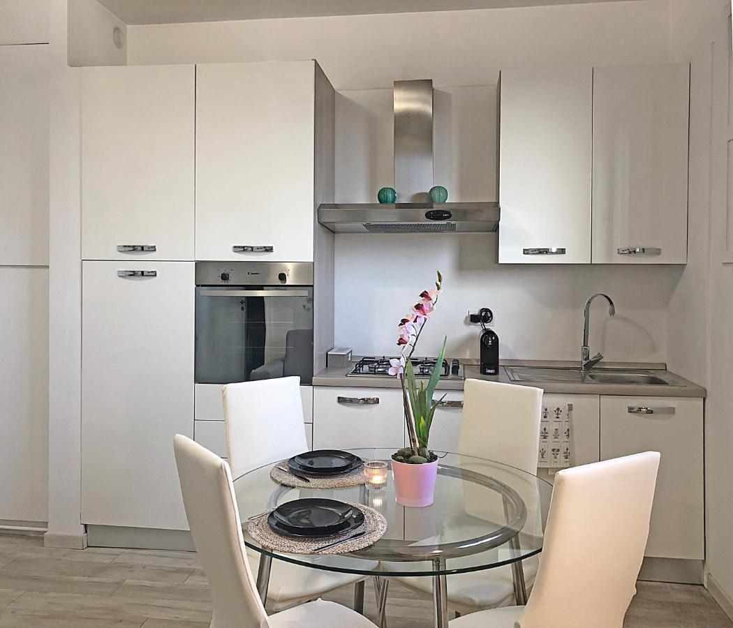 Familybo Apartments Bologna Delight - Front Station المظهر الخارجي الصورة