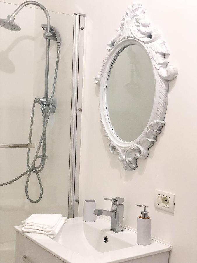Familybo Apartments Bologna Delight - Front Station المظهر الخارجي الصورة